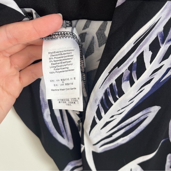 DKNY printed leaf sleeveless jumpsuit romper zip stretch summer women’s 8 medium - Picture 15 of 16